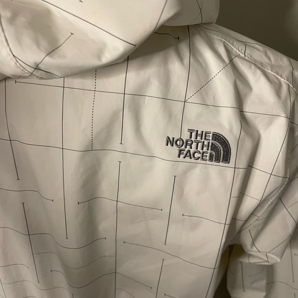 The North Face Hooded Windbreaker Raincoat Medium - Picture 4 of 7